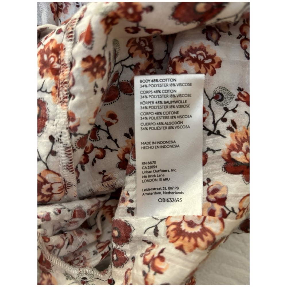 NWOT Anthropologie Smocked Buttondown Blouse  Size Small - Picture 15 of 16